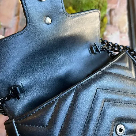 GUCCI GG Marmont Mini Black Calfskin Matelasse Chain Belt Bag - Picture 11 of 11